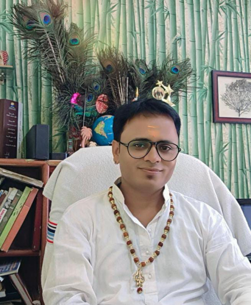 Astrologer Kumar Dhanraj